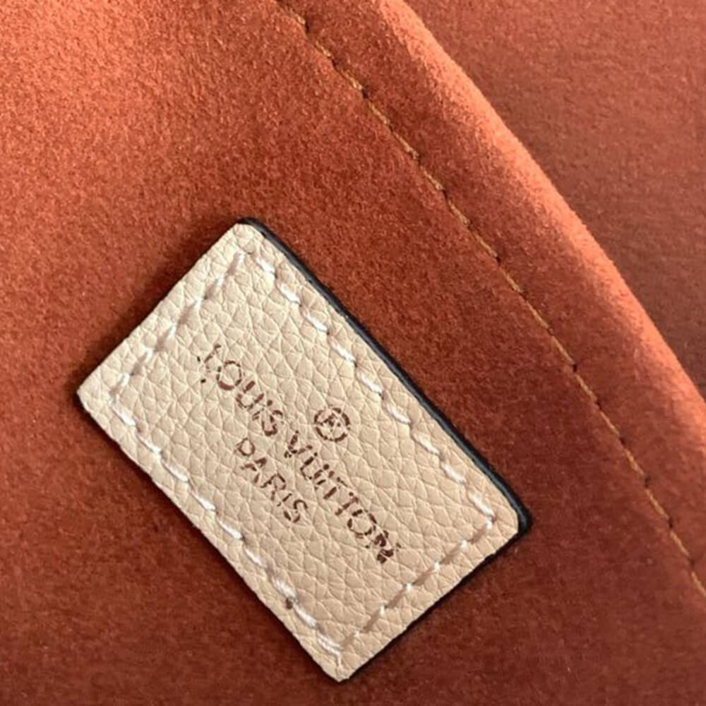 LV Hand It All PM